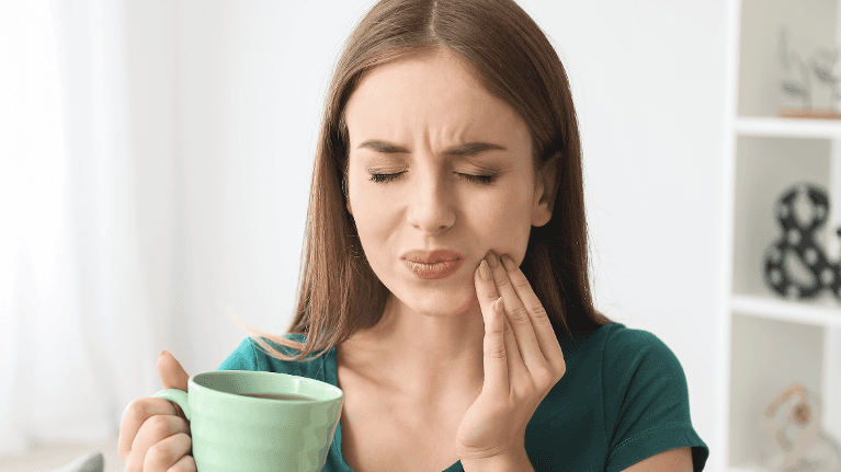 dental emergency with a broken tooth