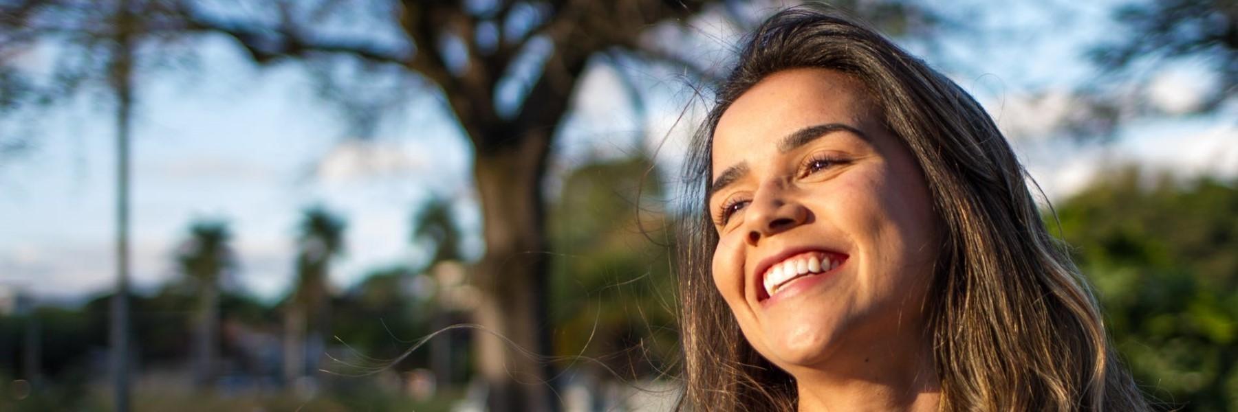 dental crown royal palm beach | woman smiling